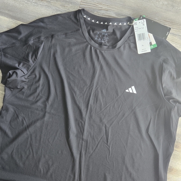 Adidas Women’s Active Tee Bundle — Light Blue + Black (XL) - Picture 11 of 11